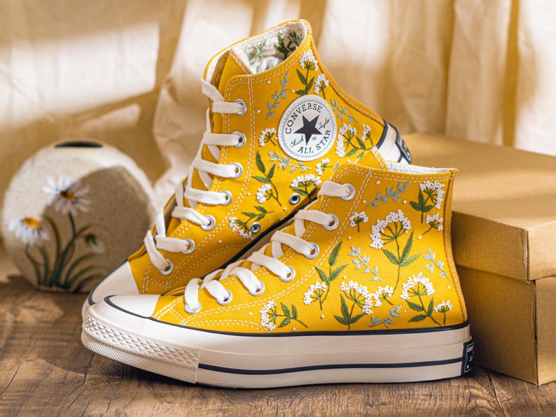 Handmade Embroidered Converse High Tops, Yellow Converse Embroidery Wildflower, Custom Floral Embroidered Sneakers, Bride Shoes, Women Gift