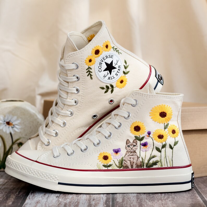 Custom Embroidered Converse High Tops 1970s, Sunflower Embroidered Shoes, Cat and Gardens Sunflower Embroidered Sneakers, Gift for Women
