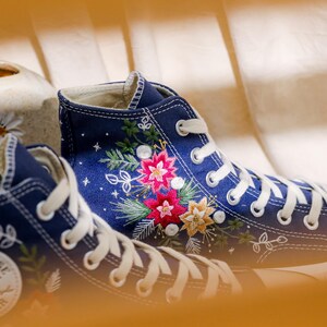 Embroidered Converse, Converse Embroidery Poinsettia Flowers, Christmas Embroidered Shoes, Snowflakes Embroidery Sneakers, Christmas Gifts