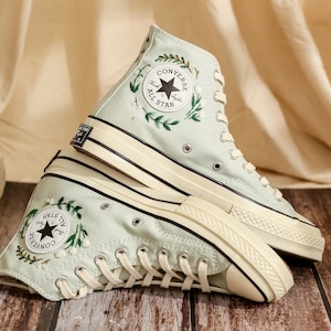 Customized Embroidered Converse High Tops, Flower Embroidered Shoes Women, Personalized Sneakers, Wedding Converse for Bride, Handmade Gift
