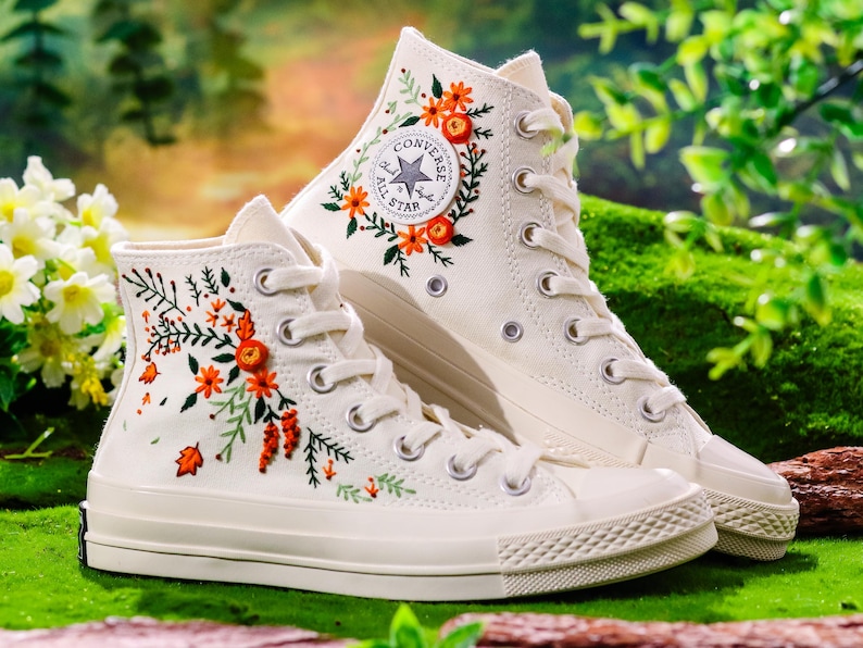 Wedding Converse for Bride, Bridal Flowers Embroidered Shoes for Wedding, Boho Wedding Flower Embroidered Shoes, Wedding Gift for Bridal