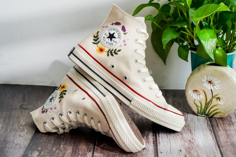 Customized Converse Embroidered Shoes, Converse High Tops 1970s Embroidered Sunflower Garden, Lavender, Converse Shoes Best Gift for Her