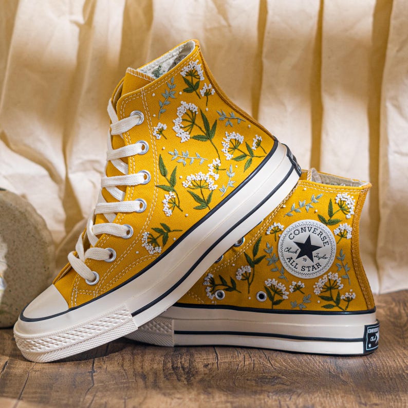 Handmade Embroidered Converse High Tops, Yellow Converse Embroidery Wildflower, Custom Floral Embroidered Sneakers, Bride Shoes, Women Gift