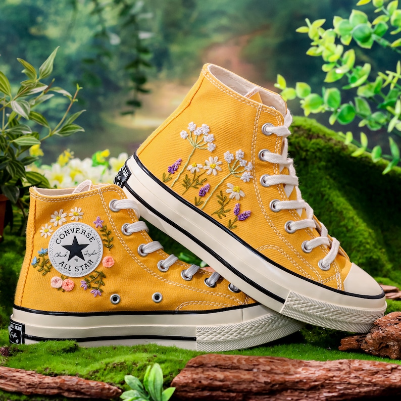 Custom Embroidery Converse High Tops, Yellow Converse Embroidered with Wildflowers, Custom Shoes Embroidery Flowers, Birthday Gift for Her