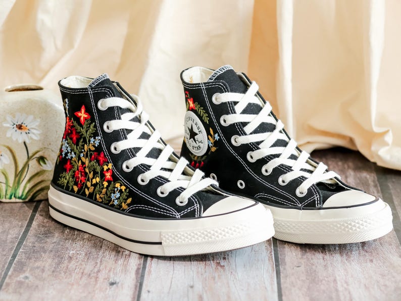 Embroidered Converse, Converse Embroidery Flower, Garden Wildflower Embroidered Converse Shoes, Flower Embroidered Sneakers, Handmade Gift