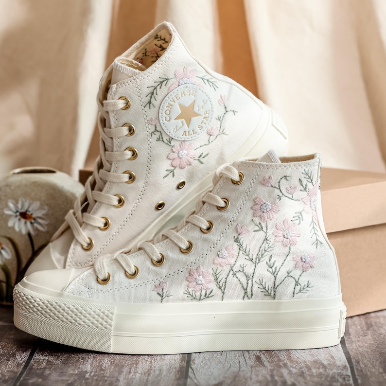 Custom Wedding Platform Shoes,Bridal Flowers Embroidered Sneakers for Bride,Embroidered Wedding Reception Shoes,Personalized Bridal Sneaker