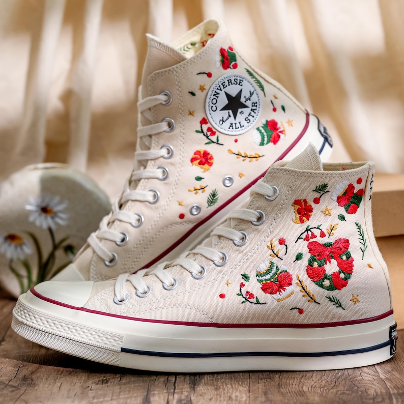 Christmas Embroidery Converse, Xmas Embroidered Shoes for Women, Noel Embroidered Sneaker for Her, Converse Embroidered Christmas