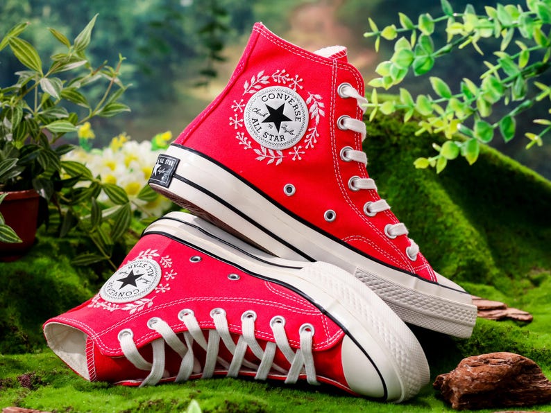 Custom Embroidered Converse Christmas, Noel and Snowflakes Embroidered Converse, Custom Shoes Embroidery Merry Christmas, Christmas Gifts