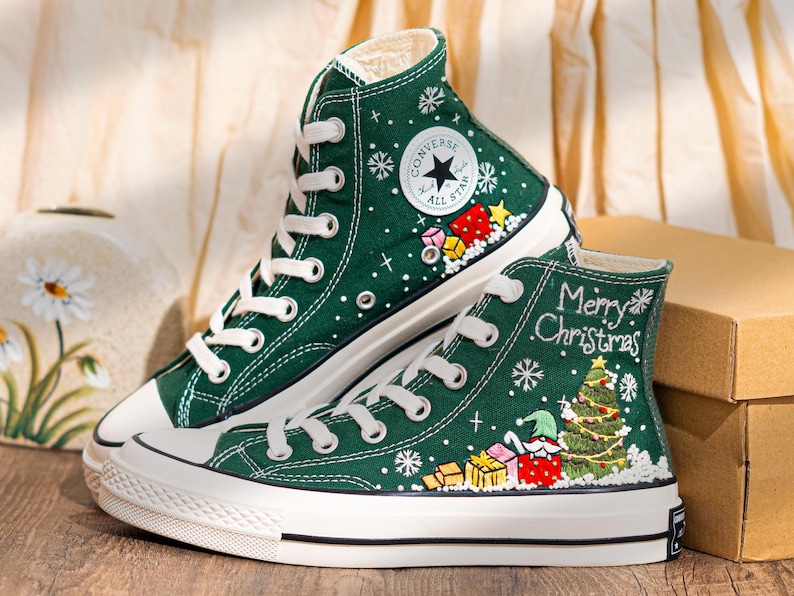 Green Christmas Converse Embroidered Santa, Snowflakes & Tree Embroidery　Shoes, Merry Christmas Personalized Converse, Holiday Gift for Her
