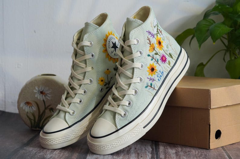Custom Converse Chuck Taylor Embroidered Garden Flowers, Sunflower Embroidered Converse, Garden Sunflowers Embroidered Sneaker, Gift For Her