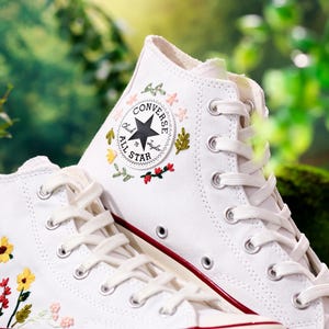 Embroidered Wedding Converse, Bridal Flowers Embroidered Sneakers for Bride, Sunflower Embroidery Shoes for Bride, Wedding Gift for Couple