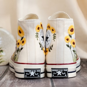 Custom Embroidered Converse High Tops 1970s, Sunflower Embroidered Shoes, Cat and Gardens Sunflower Embroidered Sneakers, Gift for Women