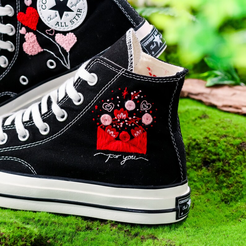 Custom Embroidered Converse, Heart Embroidery Shoes for Couple, Heart Embroidery Sneakers as Valentines Day Gift, Romantic Gift for Couple