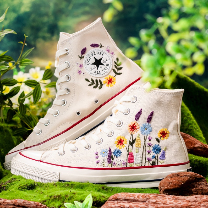 Customized Converse Embroidered Shoes, Converse High Tops 1970s Embroidered Sunflower Garden, Lavender, Converse Shoes Best Gift for Her