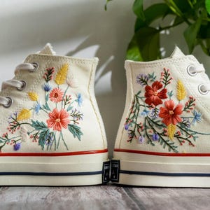 Customized Embroidered Converse Shoes, Graden Flower Embroidered Sneaker, Bridal Flower Embroidered Shoes, Personalized Gifts for Her