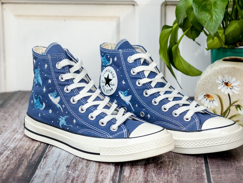 Custom Embroidered Converse High Tops, Custom Converse Chuck Taylor 1970s Manta Ray Embroidered, Ocean Embroidered Shoes Custom, Ocean Gifts