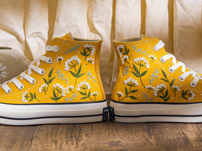 Handmade Embroidered Converse High Tops, Yellow Converse Embroidery Wildflower, Custom Floral Embroidered Sneakers, Bride Shoes, Women Gift