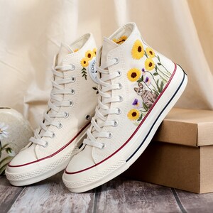 Custom Embroidered Converse High Tops 1970s, Sunflower Embroidered Shoes, Cat and Gardens Sunflower Embroidered Sneakers, Gift for Women
