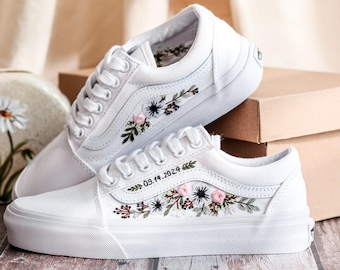 Custom Wedding Vans, Anemone Flowers Embroidered Vans Old Shool, Couple’s Names & Anniversary Date Embroidered Wedding Reception Shoes