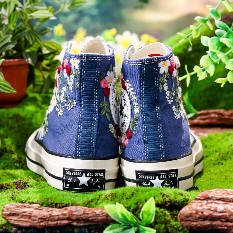 Custom Embroidered Converse Chuck Taylor All Star, Rose Flower and Daisy Embroidered Sneaker, Flower Embroidered Shoes, Unique Gift for Her