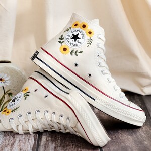 Custom Embroidered Converse High Tops 1970s, Sunflower Embroidered Shoes, Cat and Gardens Sunflower Embroidered Sneakers, Gift for Women