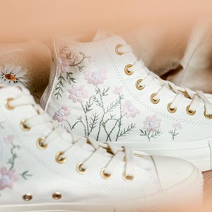 Custom Wedding Platform Shoes,Bridal Flowers Embroidered Sneakers for Bride,Embroidered Wedding Reception Shoes,Personalized Bridal Sneaker