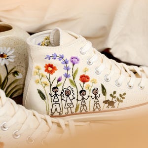 Custom Stick Figure Family Embroidered Converse, Flowers, Family Reunion Stick Figures Embroidered Shoes, Bespoke Family Gifts, Gift for Mom