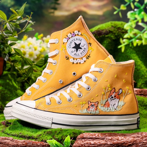 Puppy converse deals