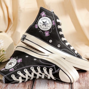 Embroidered Converse High Tops, Daisy, Lavender Flowers Embroidered Shoes, Converse Embroidery Butterfly, Floral, Anniversary Gifts for Her