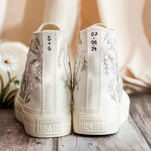 Custom Wedding Platform Shoes,Bridal Flowers Embroidered Sneakers for Bride,Embroidered Wedding Reception Shoes,Personalized Bridal Sneaker