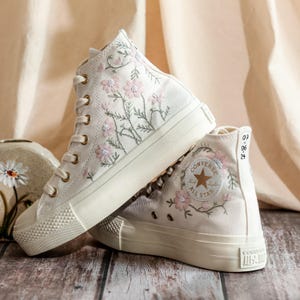 Custom Wedding Platform Shoes,Bridal Flowers Embroidered Sneakers for Bride,Embroidered Wedding Reception Shoes,Personalized Bridal Sneaker