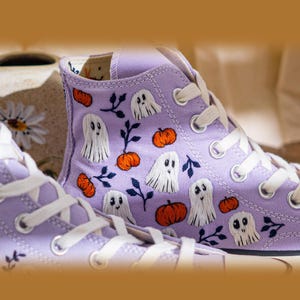 Custom Halloween Embroidered Converse High Top, Purple Converse Embroidery With Ghost & Pumpkin, Unique Embroidered Sneakers, Halloween Gift