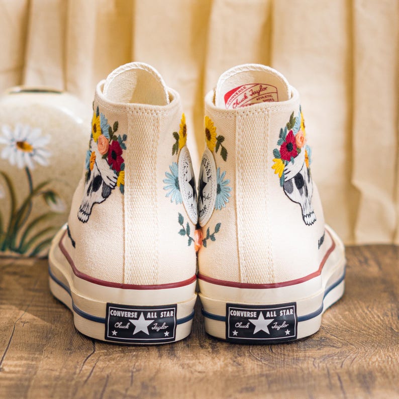 Custom Embroidered Converse Chuck Taylor High Top, Cream Converse Shoes Embroidery Skull & Sunflower, Unique Custom Sneakers, Halloween Gift