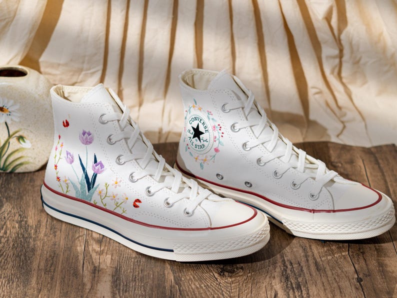 Customized Converse Shoes, Embroidered Converse Chuck 70 High Tops, Sneakers Embroidery Tulip And Butterfly, Custom Bride Shoes, Women Gift