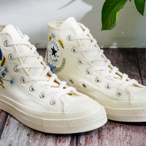 Custom Embroidered Converse, Carnation and Cornflower Embroidered Shoes, Blue Flax Embroidered Sneaker Custom, Flower Embroidery Converse