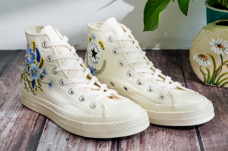 Custom Embroidered Converse, Carnation and Cornflower Embroidered Shoes, Blue Flax Embroidered Sneaker Custom, Flower Embroidery Converse