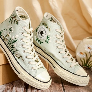 Customized Embroidered Converse High Tops, Flower Embroidered Shoes Women, Personalized Sneakers, Wedding Converse for Bride, Handmade Gift