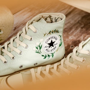 Customized Embroidered Converse High Tops, Flower Embroidered Shoes Women, Personalized Sneakers, Wedding Converse for Bride, Handmade Gift