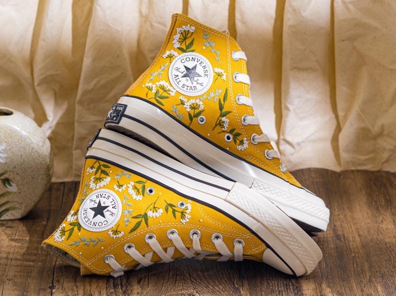 Handmade Embroidered Converse High Tops, Yellow Converse Embroidery Wildflower, Custom Floral Embroidered Sneakers, Bride Shoes, Women Gift