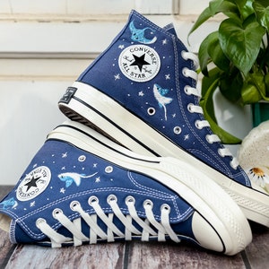 Custom Embroidered Converse High Tops, Custom Converse Chuck Taylor 1970s Manta Ray Embroidered, Ocean Embroidered Shoes Custom, Ocean Gifts