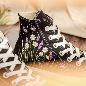 Embroidered Converse High Tops, Daisy, Lavender Flowers Embroidered Shoes, Converse Embroidery Butterfly, Floral, Anniversary Gifts for Her