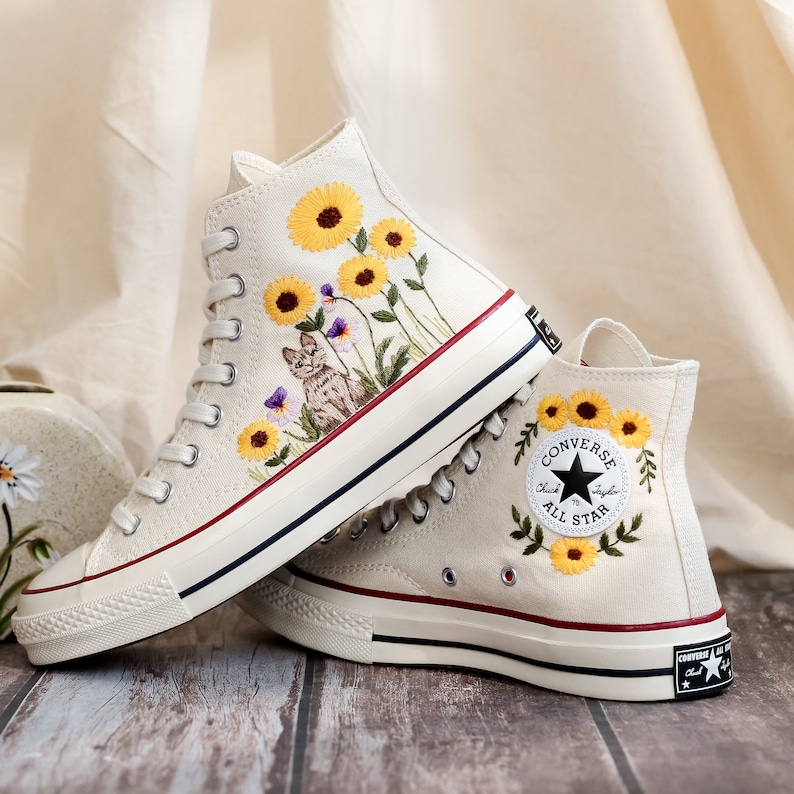 Custom Embroidered Converse High Tops 1970s, Sunflower Embroidered Shoes, Cat and Gardens Sunflower Embroidered Sneakers, Gift for Women