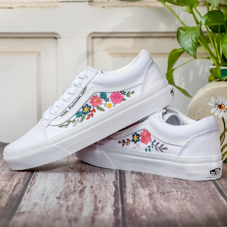Custom Embroidered Wedding Vans, Couple’s Names Embroidered Vans Shoes, Flower Embroidered Sneaker Custom, Personalized Bridal Sneaker
