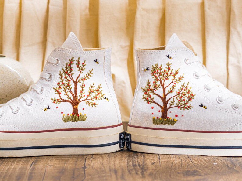 Custom Embroidered Converse Chuck Taylor High Top, Sneaker Embroidery Autumn Forest Tree Theme, Converse Shoes Embroidered Nature, Gift Idea