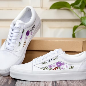 Vans Embroidery, Anniversary Date and Flower Embroidered Vans Wedding, Bridal Flower Embroidery Shoes, Personalized Shoes for Bride & Groom
