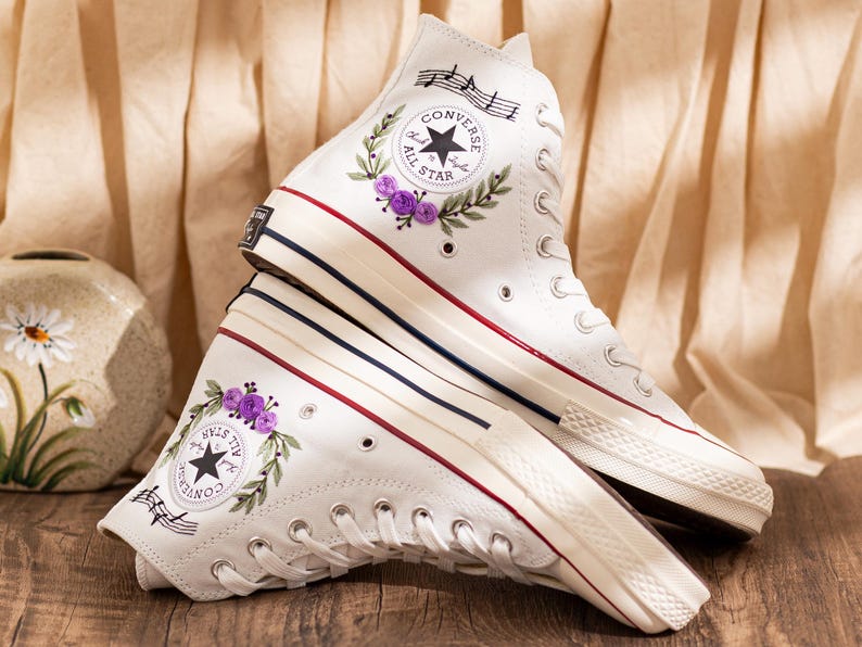 Embroidered Converse Book Lover, Flower & 1989 Embroidered Sneaker, Cat Embroidery Shoes, Handmade Gifts