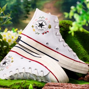 Embroidered Wedding Converse, Bridal Flowers Embroidered Sneakers for Bride, Sunflower Embroidery Shoes for Bride, Wedding Gift for Couple