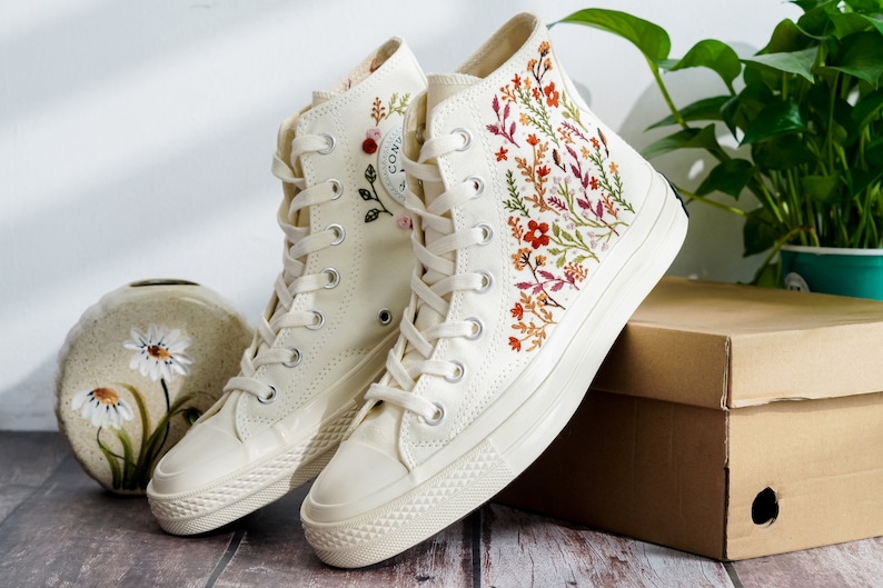 Wedding Converse for Bride, Colorful Flower Garden Embroidered Shoes, Boho Wedding Flower Embroidered Sneakers, Wedding Gift