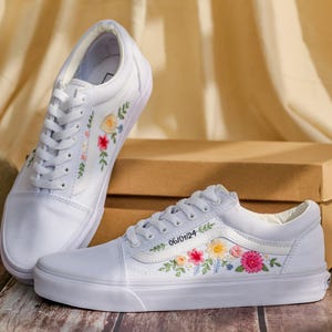 Embroidered Vans, Flower Embroidery Vans Shoes Custom, Vans Embroidery Flowers, Floral Embroidered Sneakers Custom, Birthday Gifts for Her