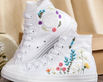 Wedding Converse for Bride, Flowers Embroidered Sneakers Custom, Floral Embroidered Shoes, personalized Gifts, Wedding Gifts